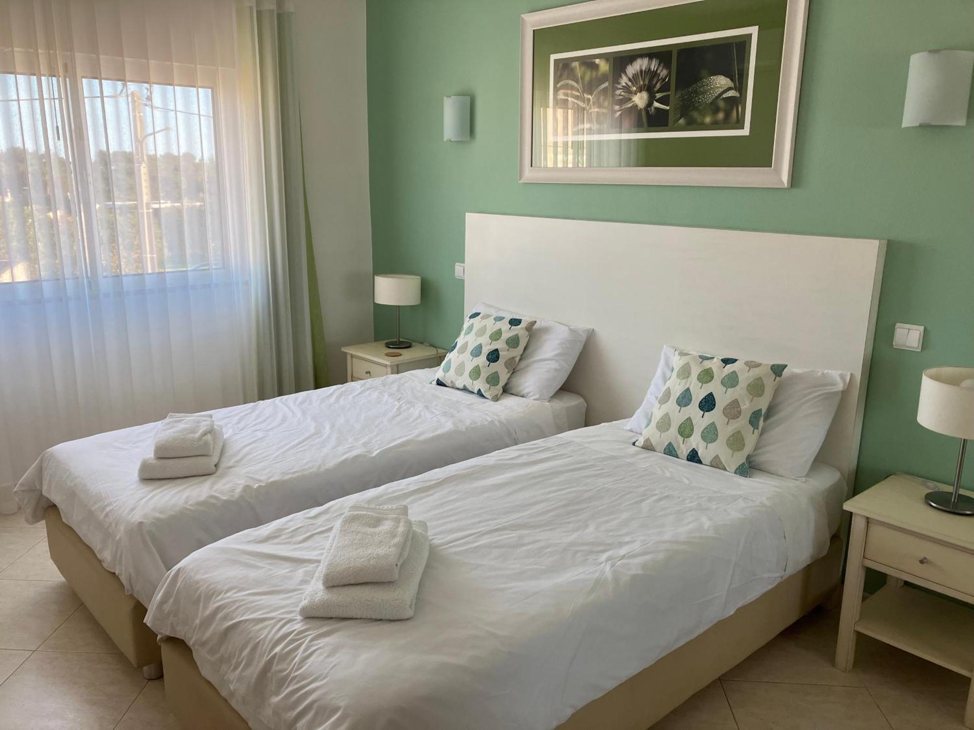 Apartamento Vila Marachique Alvor Esterno foto